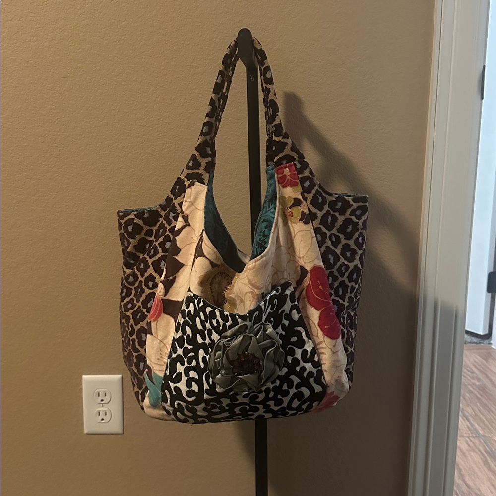 Lola blue shoulder bag